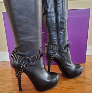 Fergie Bella Harness Boots
